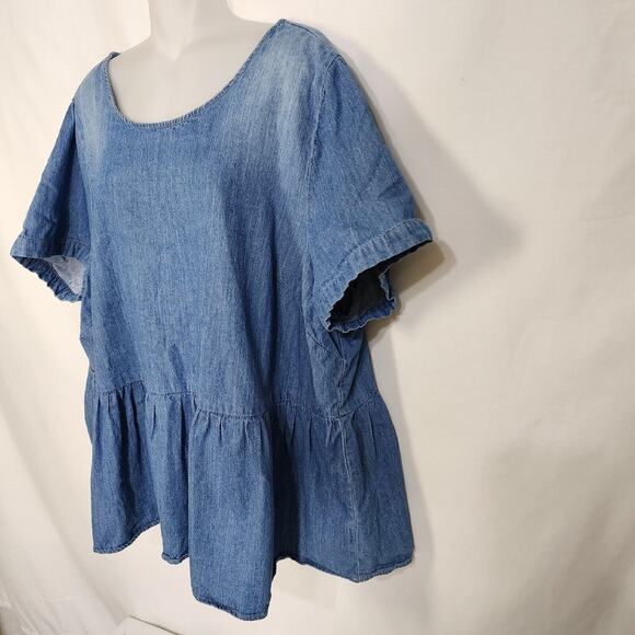 Lane Bryant Womens Top Size 22/24 Blue Peplum Light Wash Chambray Denim Tie Back - Picture 5 of 10